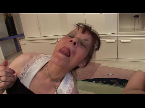 ❤️ Kaks vanaema ja üks vanaisa teevad kolmekesi Pornovideo at porn et.wassell.ru ❌