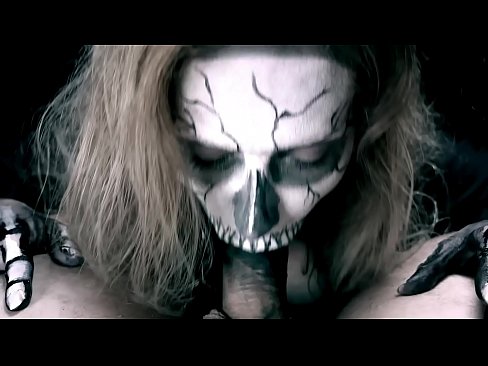 ❤️ Demon girl imeb kulli oma musta suuga ja neelab sperma. Pornovideo at porn et.wassell.ru ❌